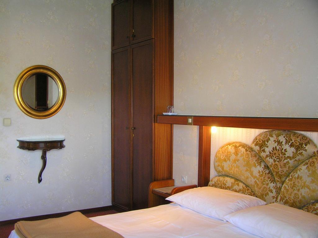 Guest House Lifestyle Holiday أوباتيا الغرفة الصورة
