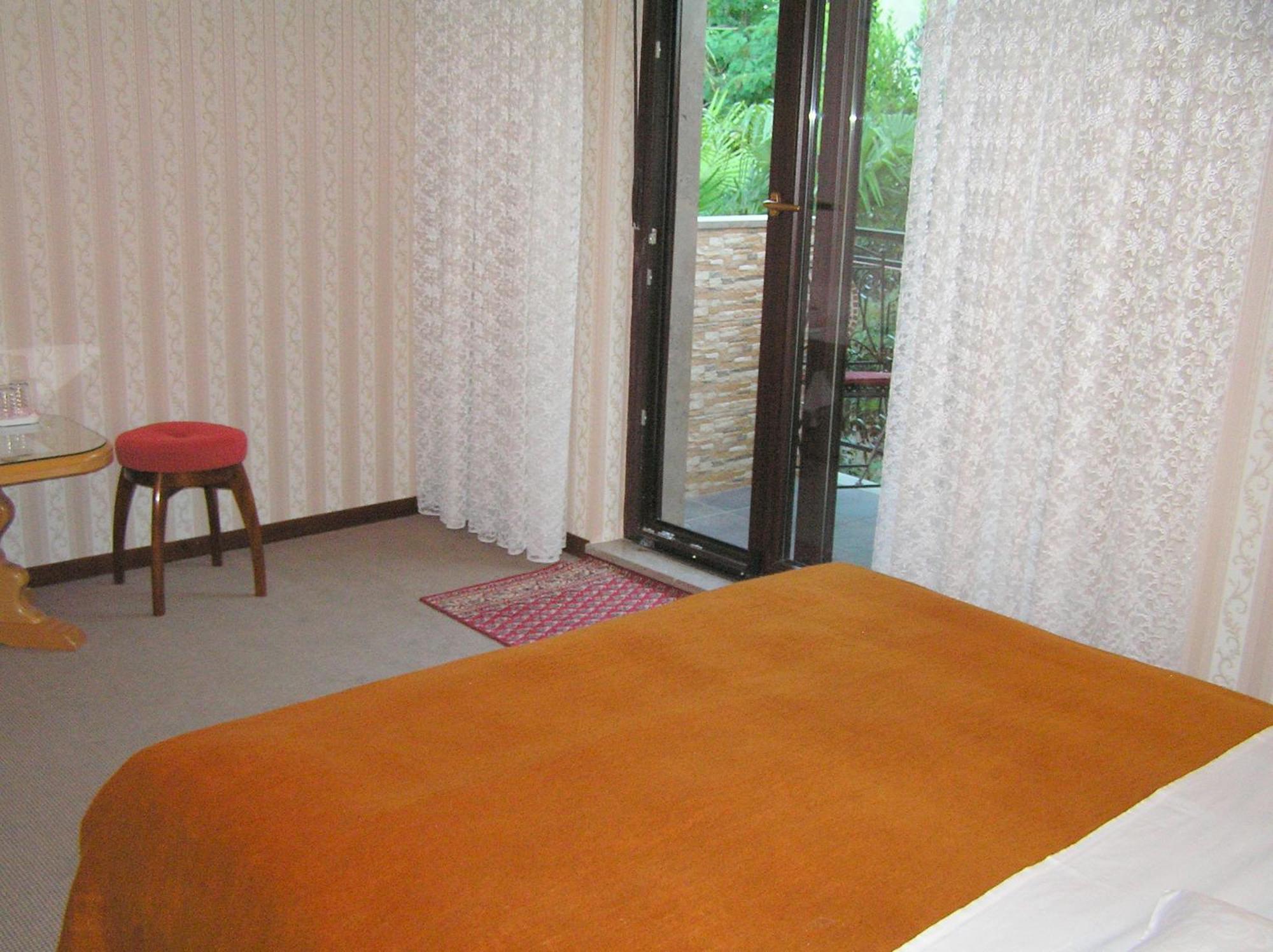 Guest House Lifestyle Holiday أوباتيا الغرفة الصورة