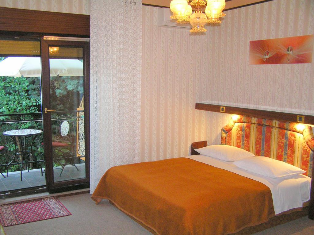 Guest House Lifestyle Holiday أوباتيا المظهر الخارجي الصورة